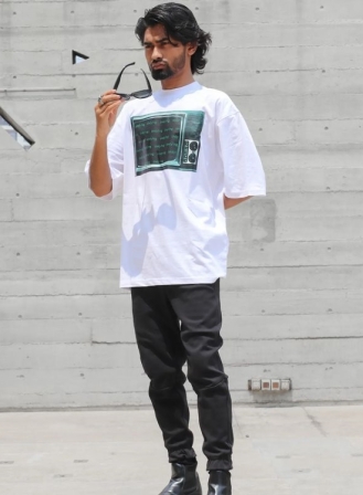 96 - Drop Shoulder T-shirt