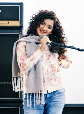 148 - Comfortable  Printed Sweater